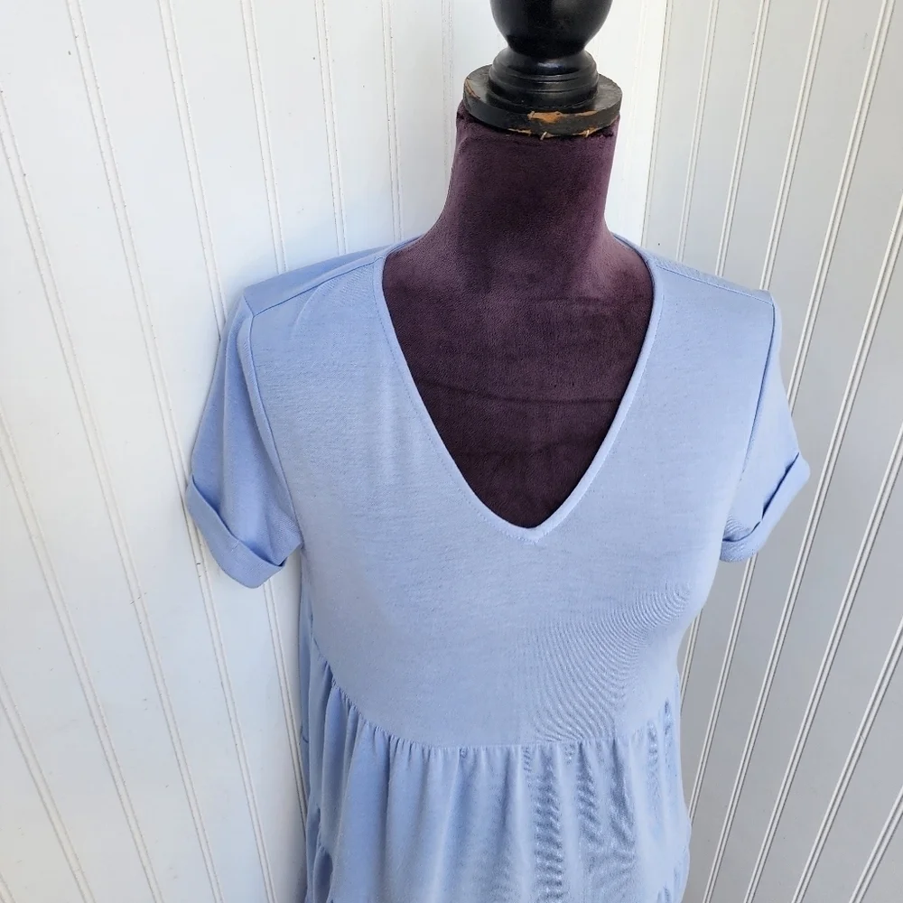 Crown & Ivy Women's Blue Dress Tiered Boho Babydoll V-Neck $59.50 Sz S